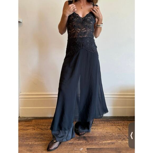 90s Victoria's Secret navy Lace Maxi Slip Gown Size xs Drop Waist Pin-Up Sheer - Picture 1 of 13